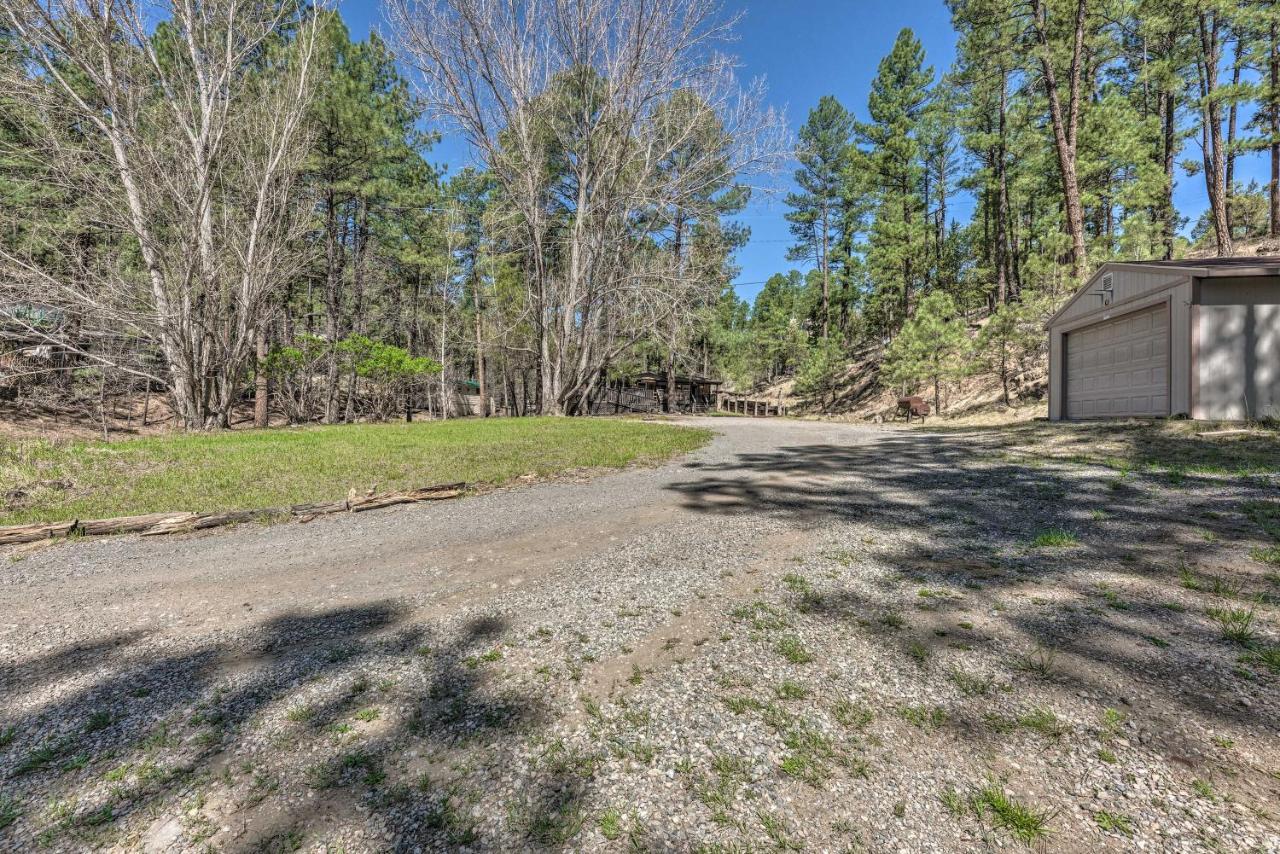 Tranquil Cabin With Stream And Deck Near Dtwn Ruidoso! Eksteriør bilde